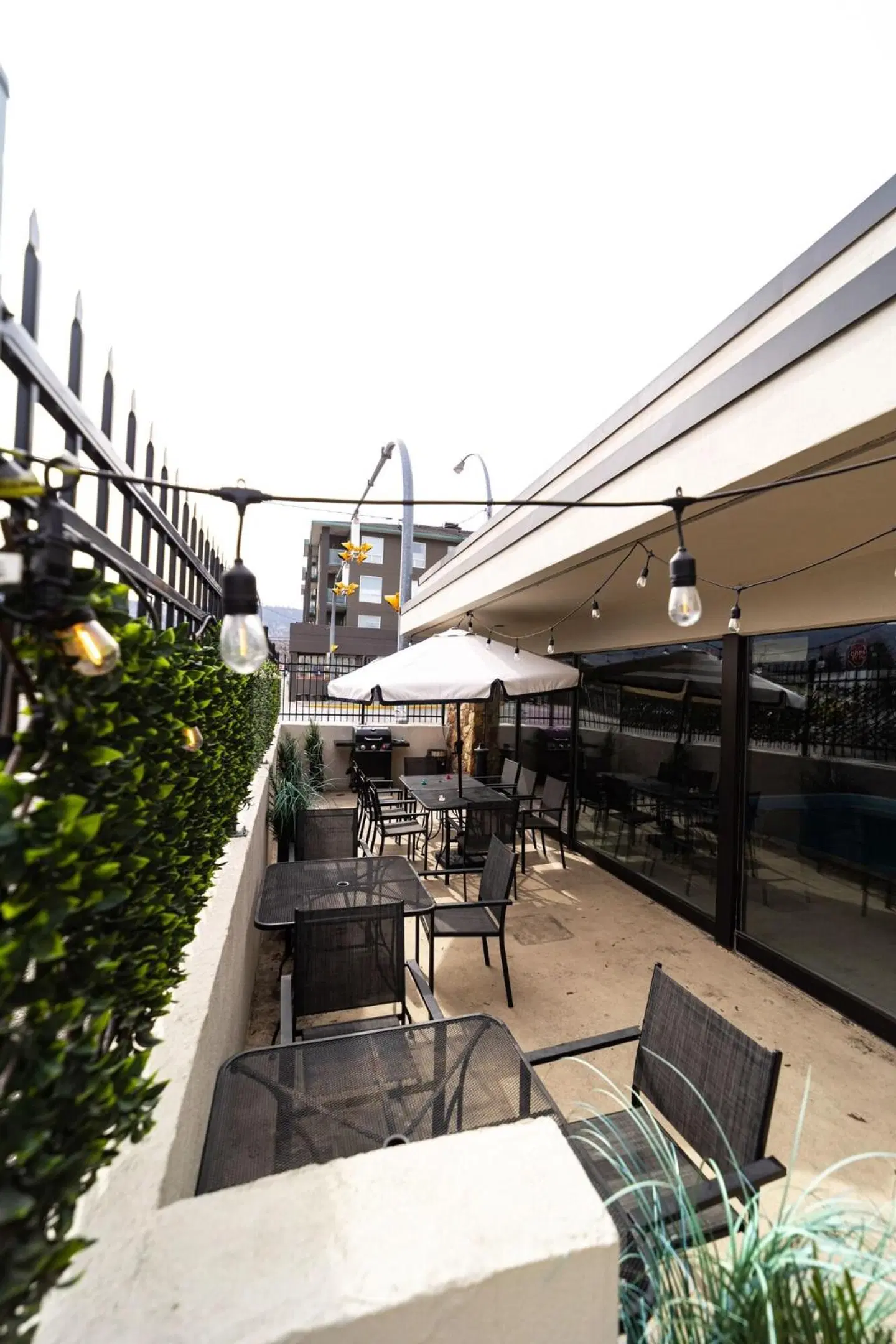 The Thompson Hotel & Conference Centre Bar