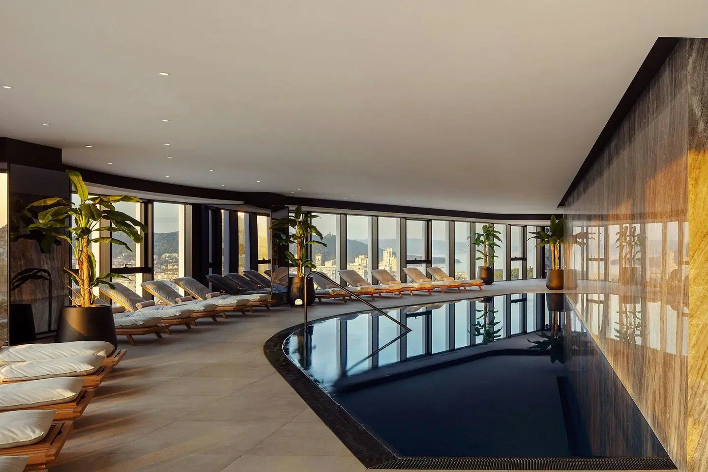 AC Hotel Split INDOOR_POOL