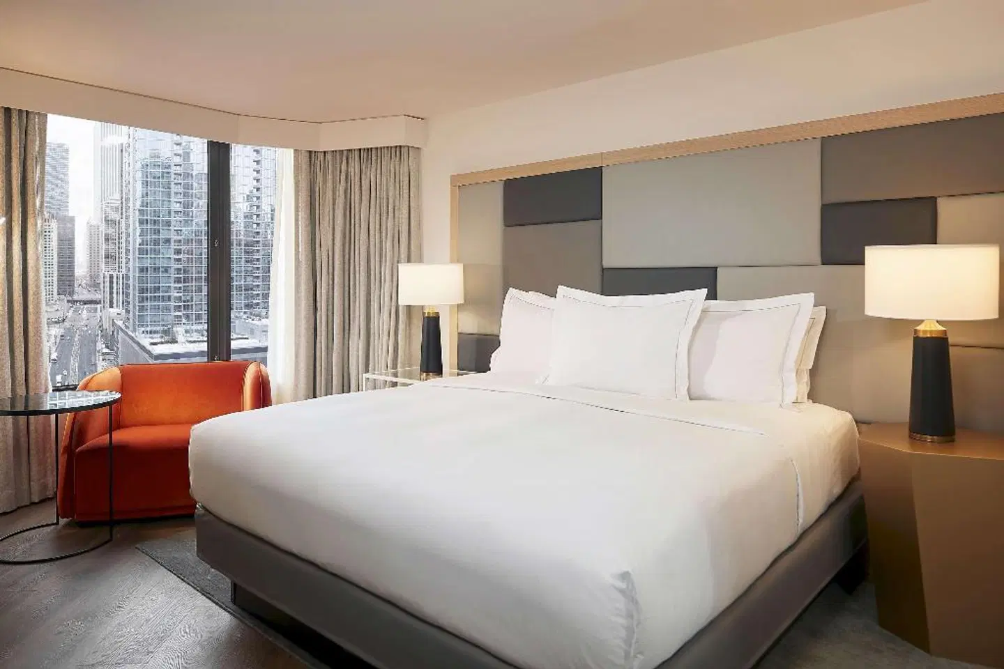 Hilton Grand Vacations Club Chicago Magnificent Mile ROOM_EXAMPLE