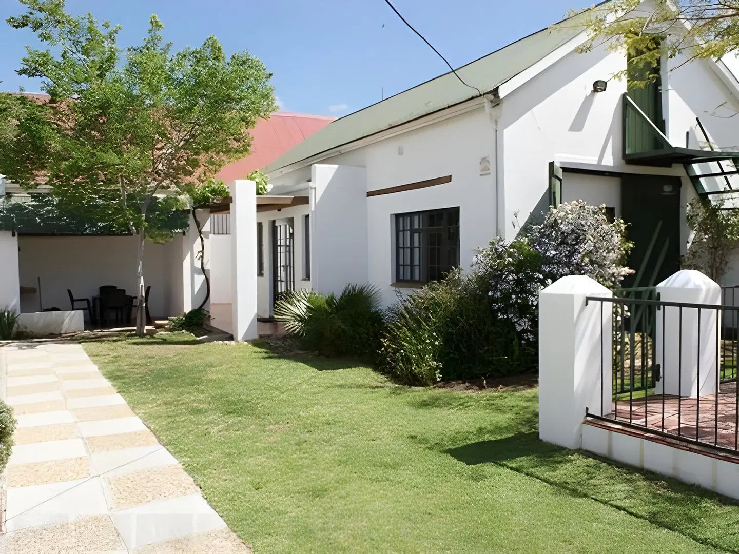 Koo Karoo Guest Lodge and Self Catering EXTERIOR