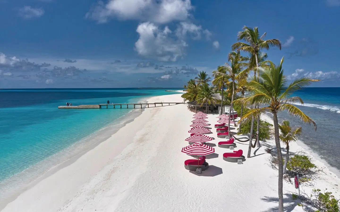 Finolhu, a Seaside Collection Resort Strand