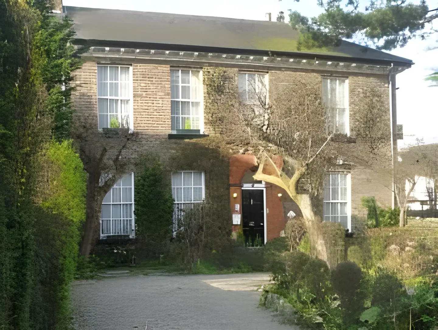 Holly Lodge EXTERIOR