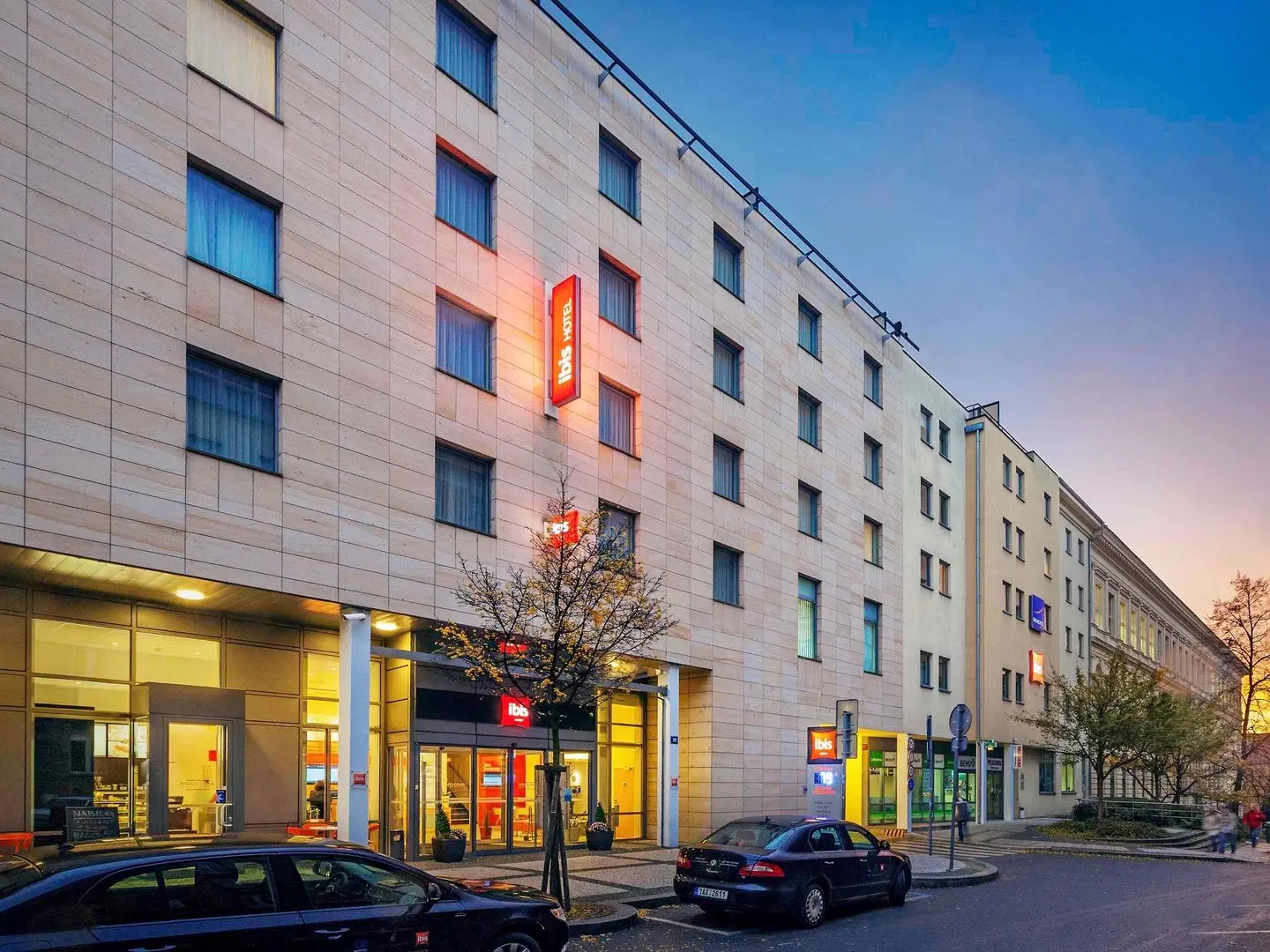 ibis Praha Wenceslas Square EXTERIOR