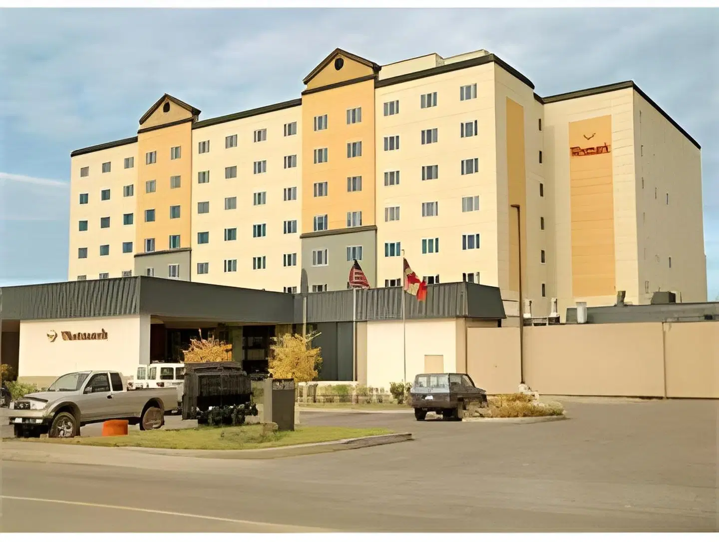 Westmark Fairbanks Hotel and Conference Center EXTERIOR