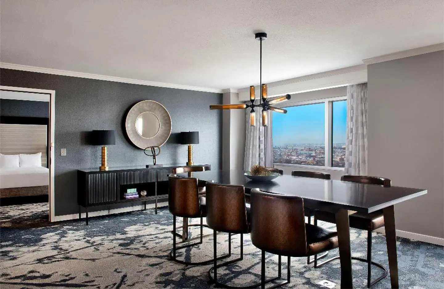 Hilton Baltimore Inner Harbor ROOM_EXAMPLE