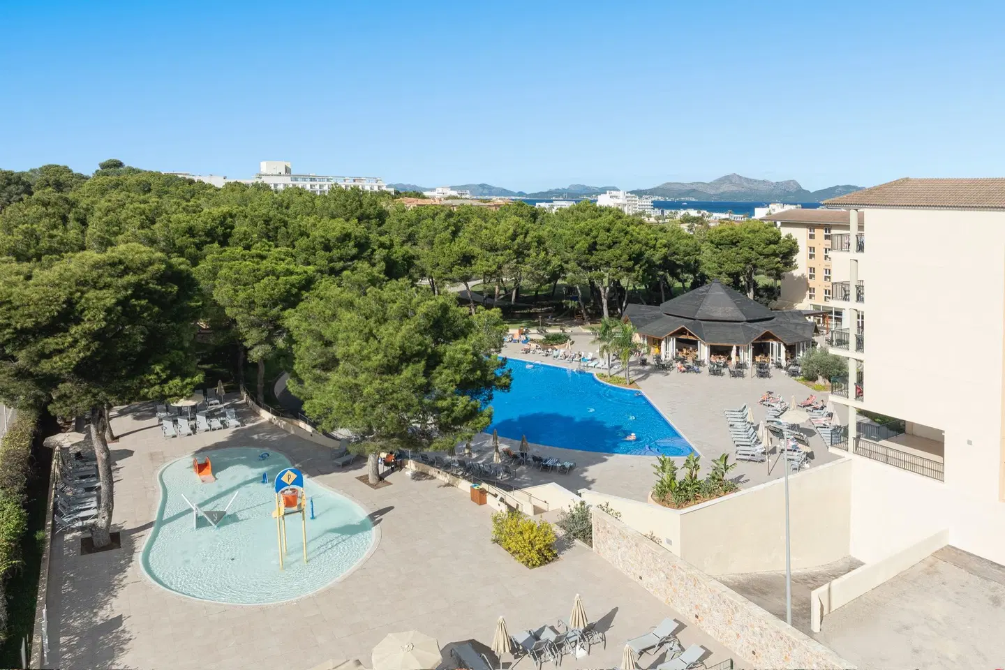 Can Picafort Palace OUTDOOR_POOL