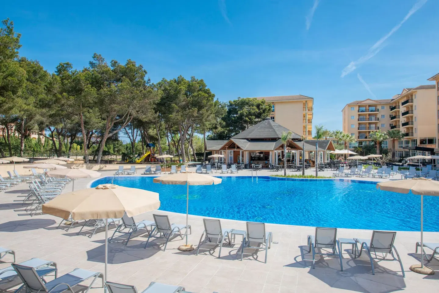 Ca'n Picafort Palace OUTDOOR_POOL