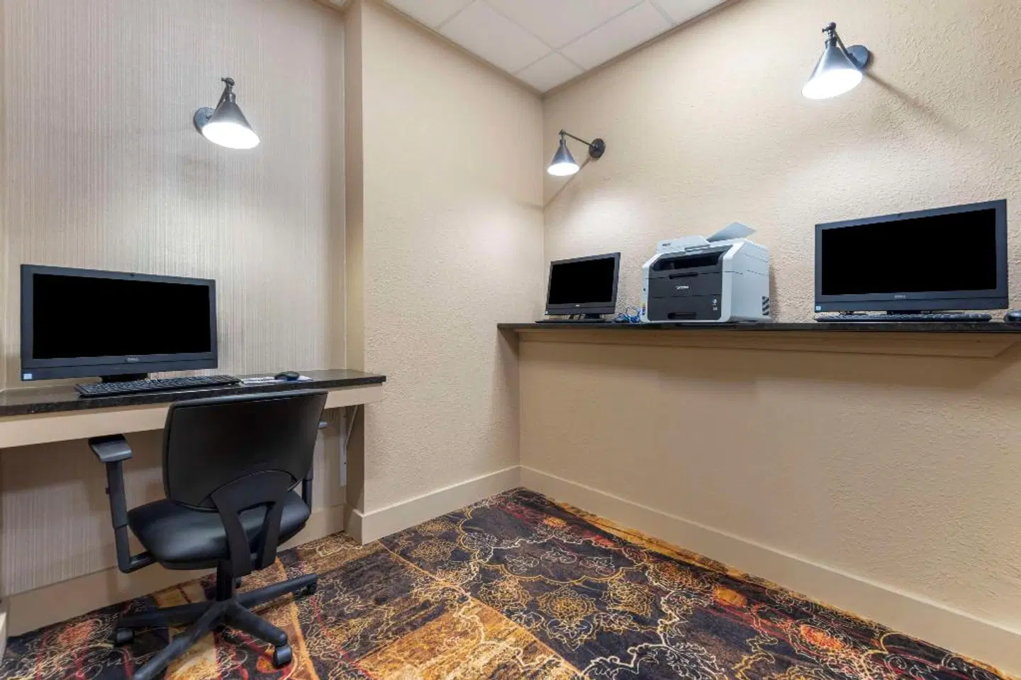 Best Western Plus Ramkota Hotel ROOM_EXAMPLE