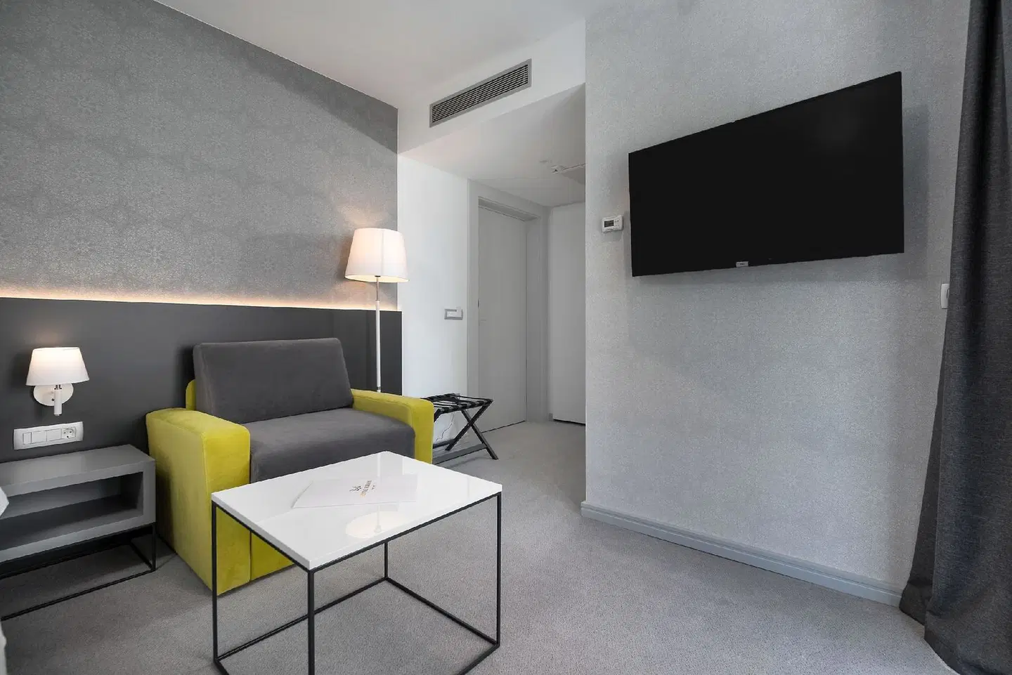 Hotel Mirjam ROOM_EXAMPLE
