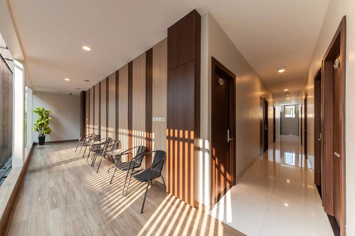 Urbanview Hotel Cengkareng Jakarta by RedDoorz TERRACE