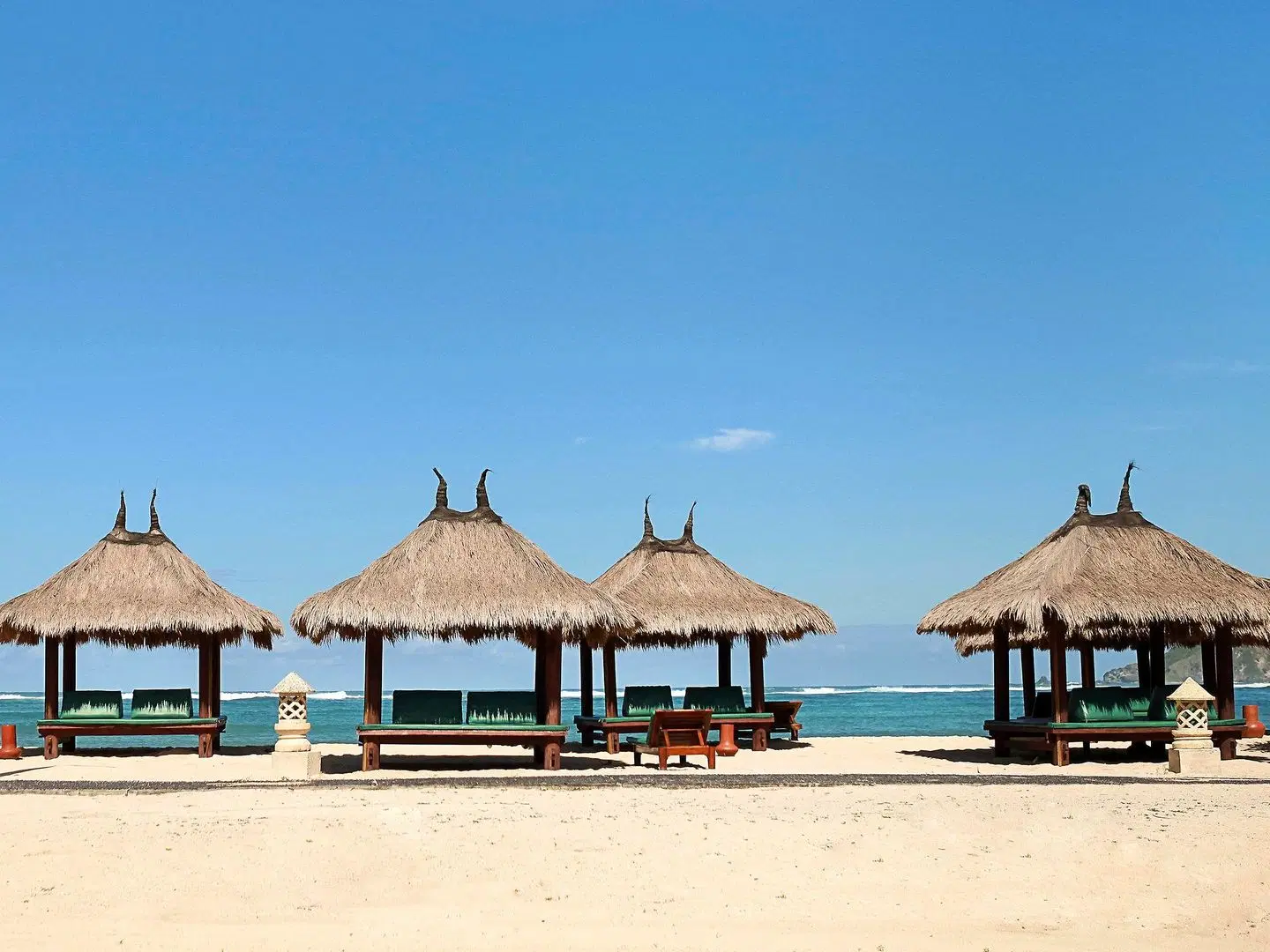 Novotel Lombok Resort and Villas EXTERIOR