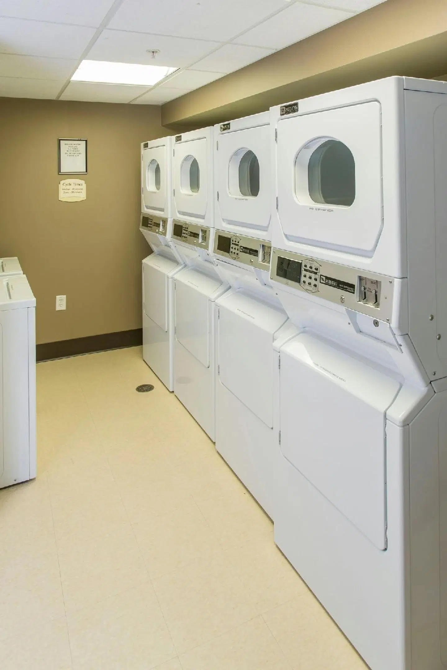 Residence Inn by Marriott Moncton BATHROOM
