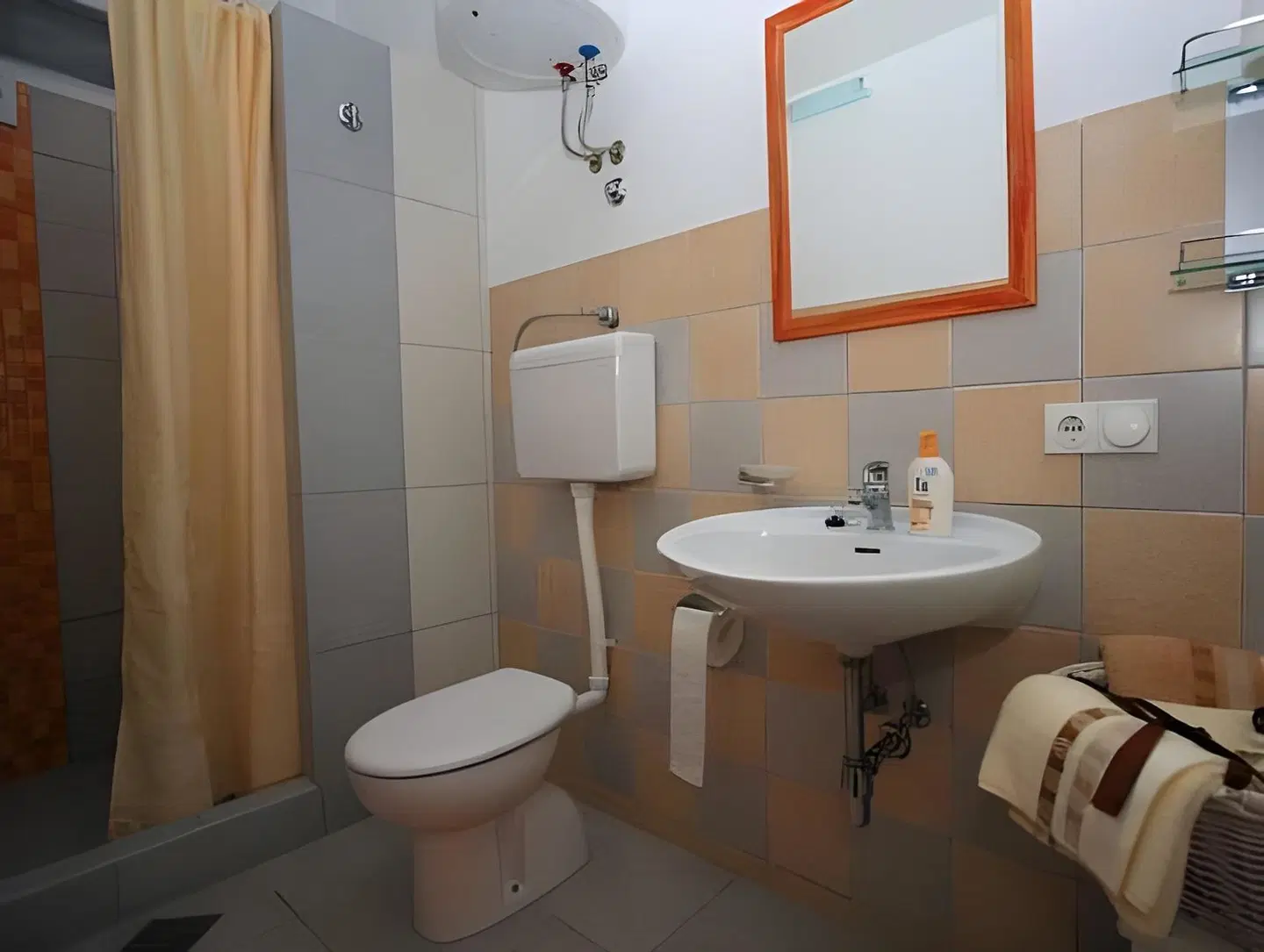 Apartments Mia BATHROOM