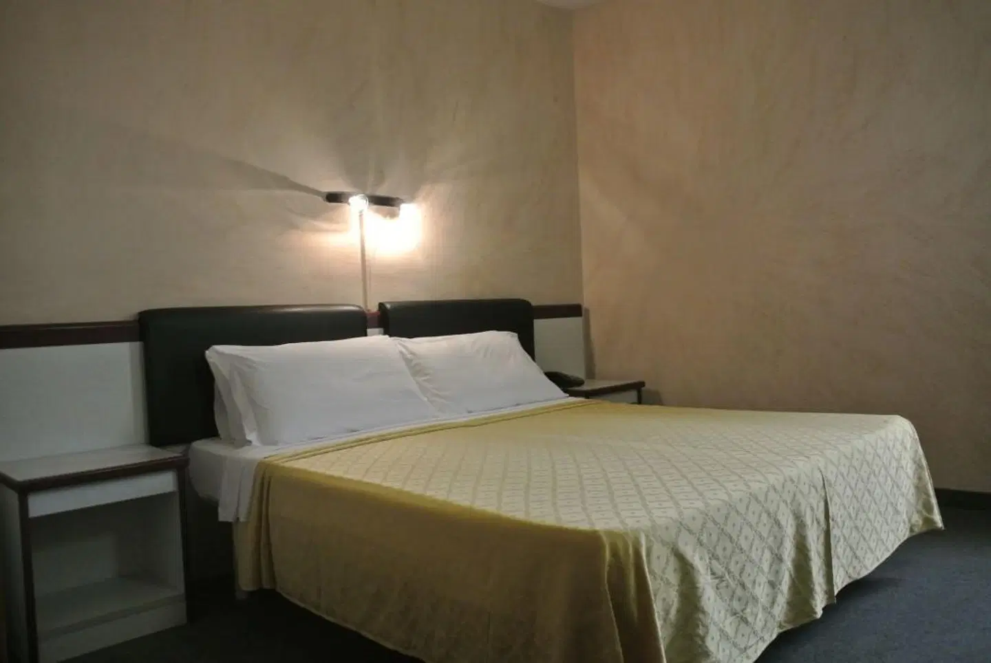 Kona Hotel Verona ROOM_EXAMPLE