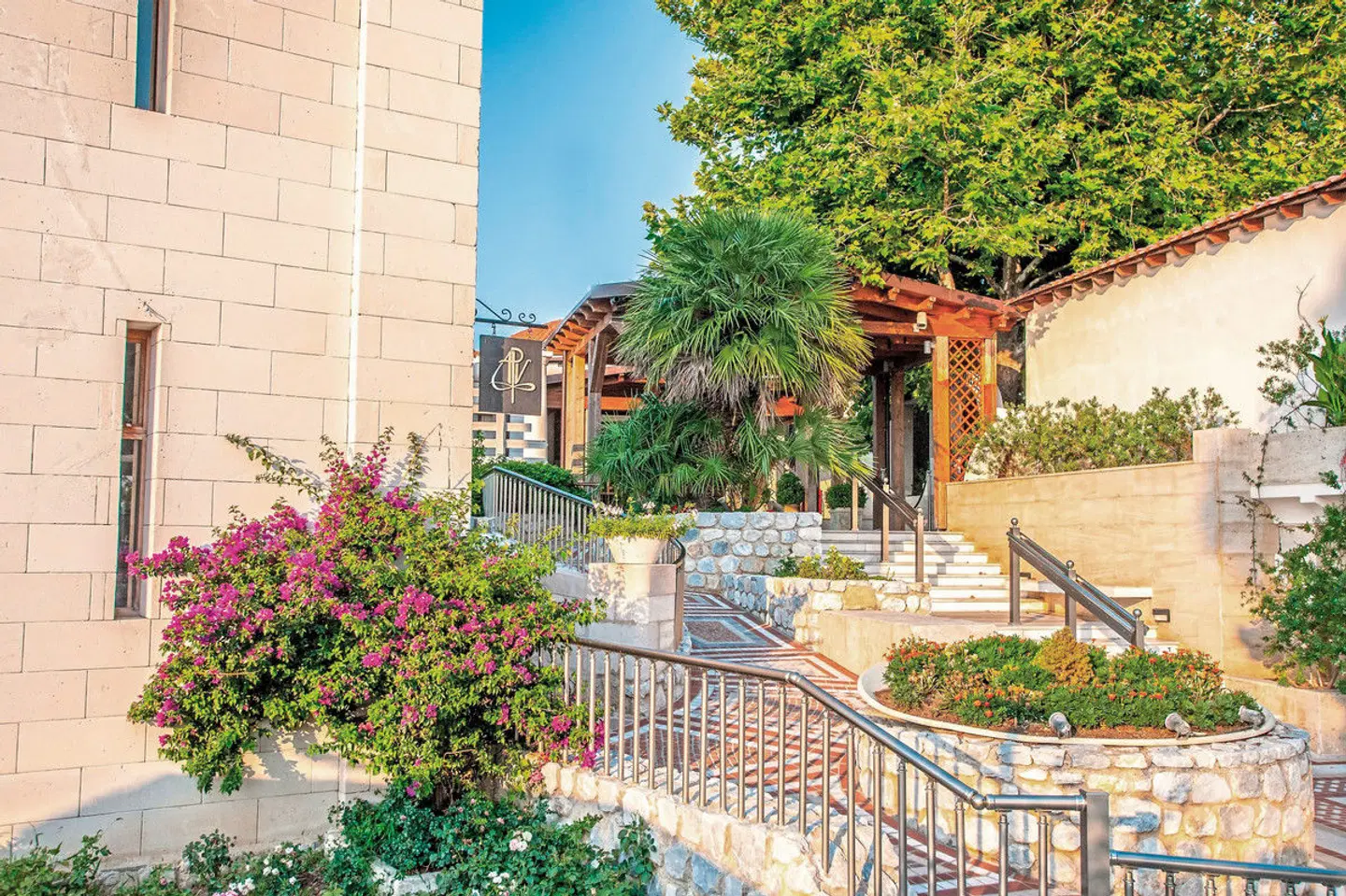 Acrotel Athena Pallas & Residence Garten