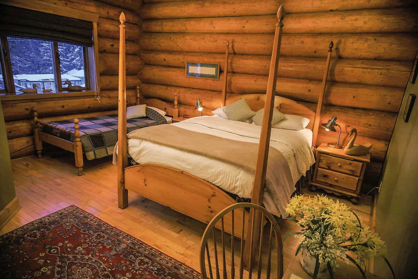 Inn on the Lake ROOM_EXAMPLE