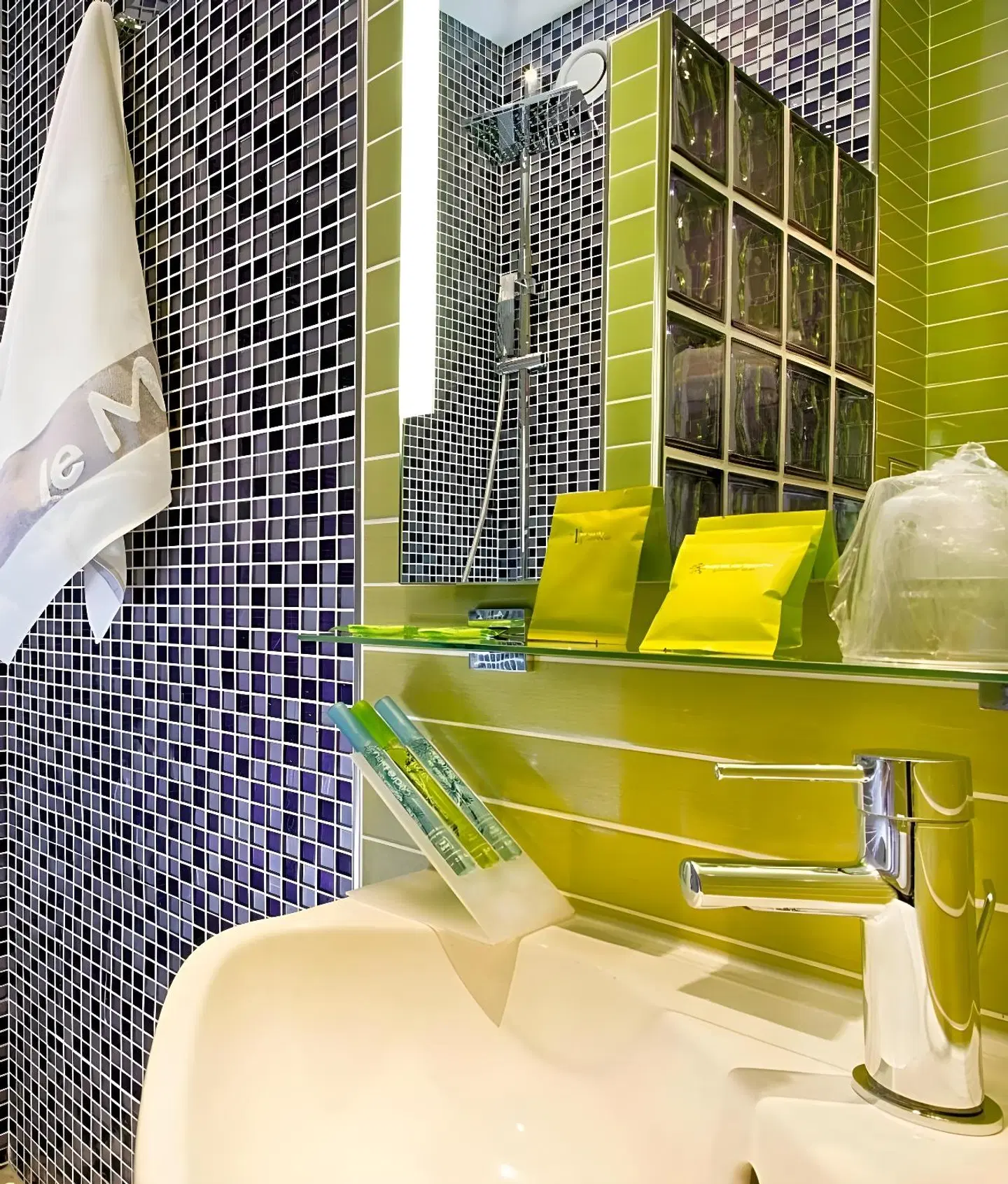 Moderne St Germain LOUNGE_LOBBY