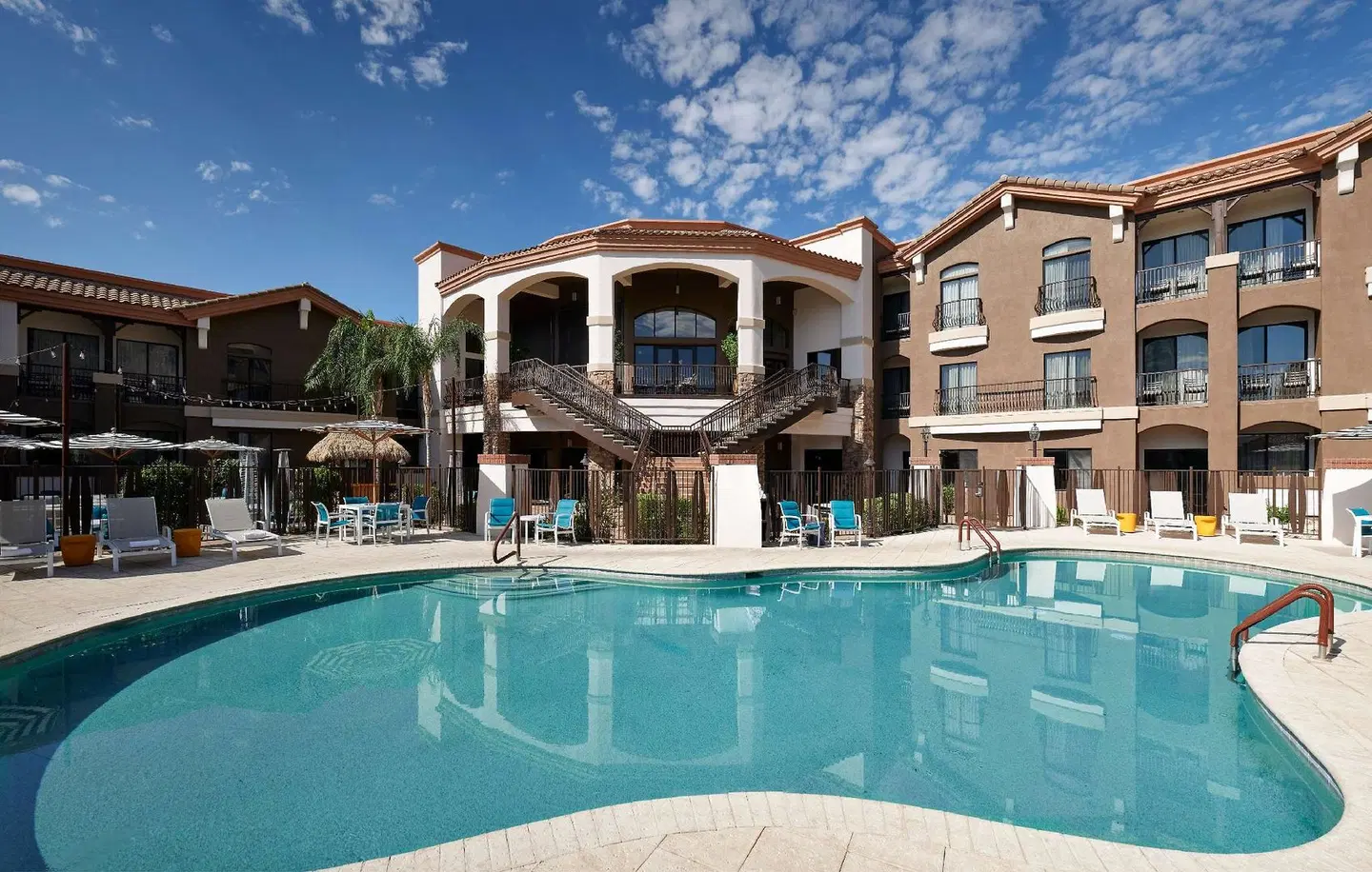 Embassy Suites by Hilton Tucson Paloma Village OUTDOOR_POOL