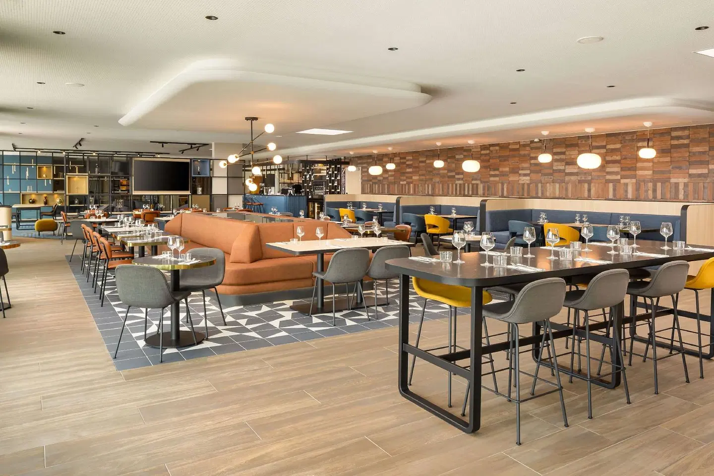 Hyatt Place Rouen Bar