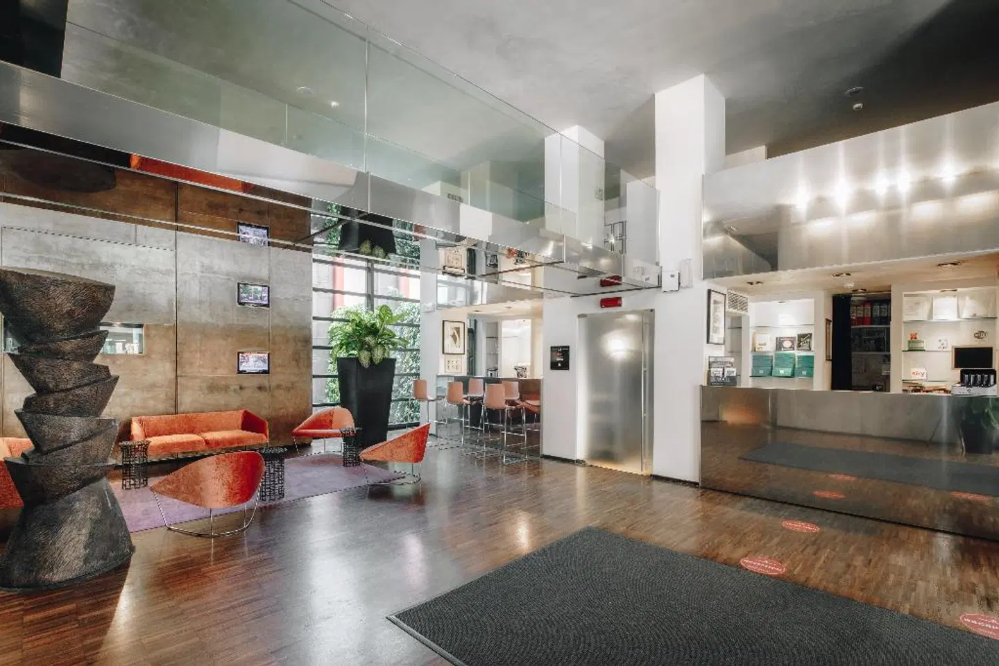 Cremona Hotels Dellearti Design LOUNGE_LOBBY