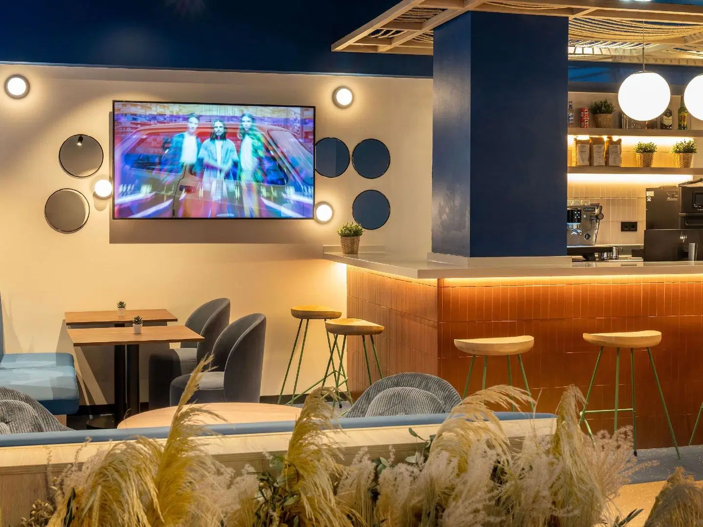 Ibis Styles Zaragoza Ramiro I BAR