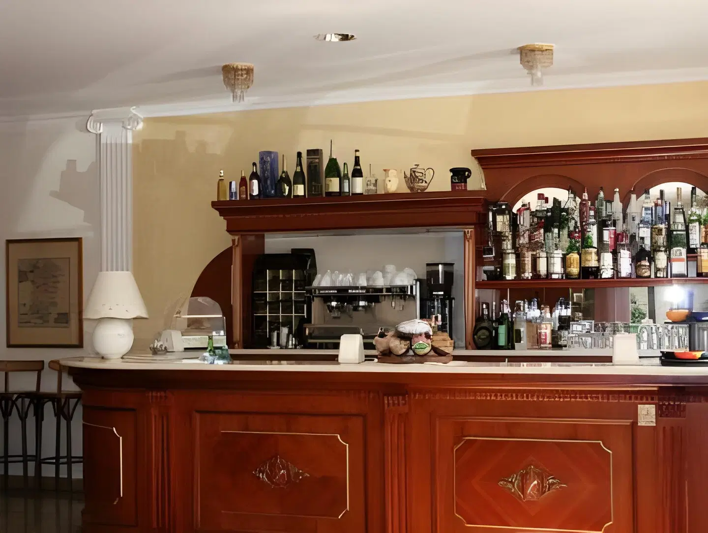 Mariano IV Palace Hotel Bar