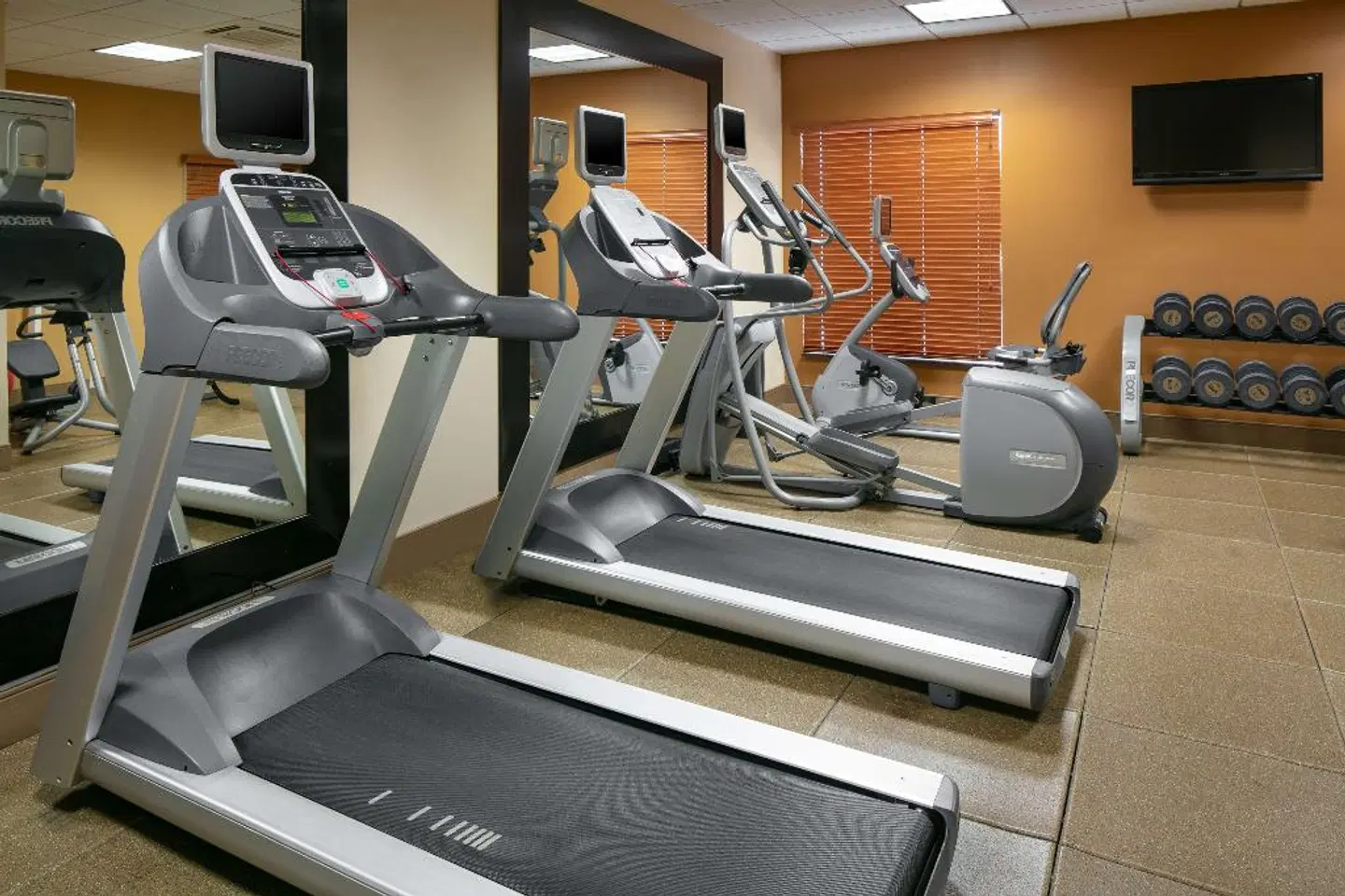 Hilton Garden Inn Omaha West SPORTS_AND_LEISURE