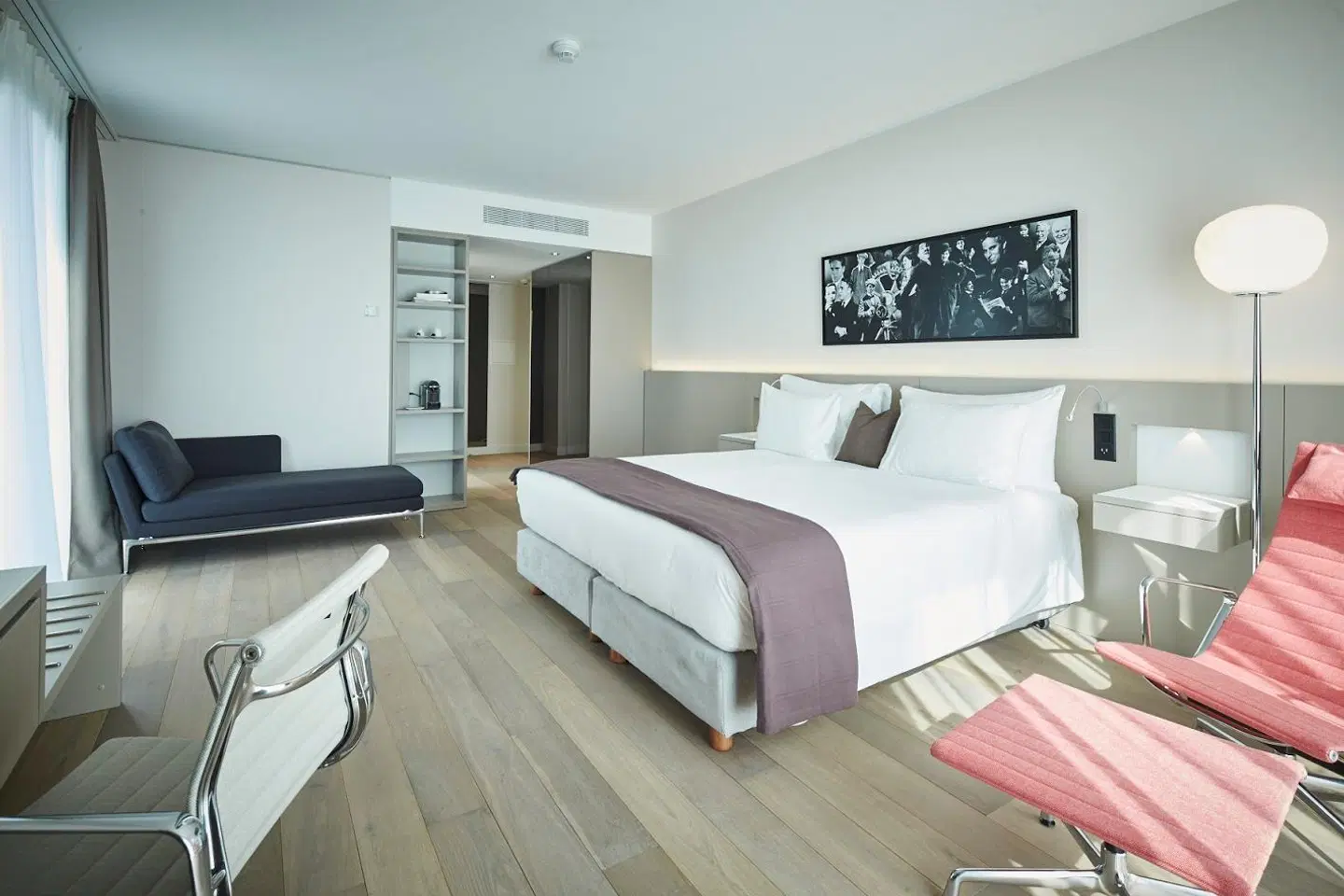 Modern Times Hotel Vevey ROOM_EXAMPLE