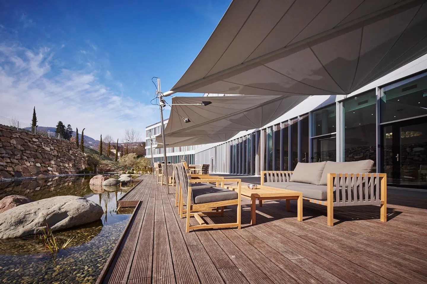 Modern Times Hotel Vevey TERRACE