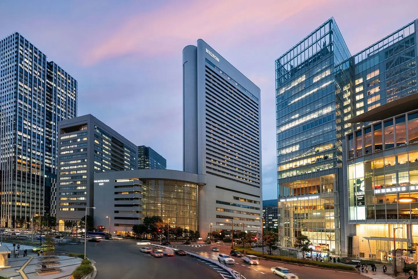Hilton Osaka Hotel EXTERIOR