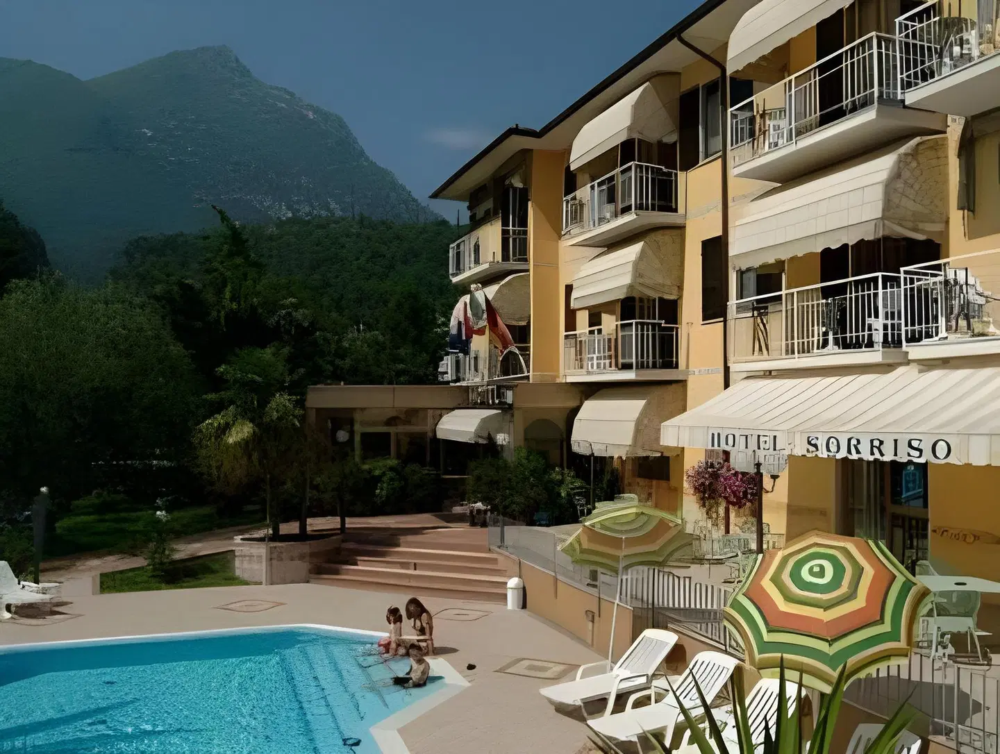 Hotel Sorriso EXTERIOR