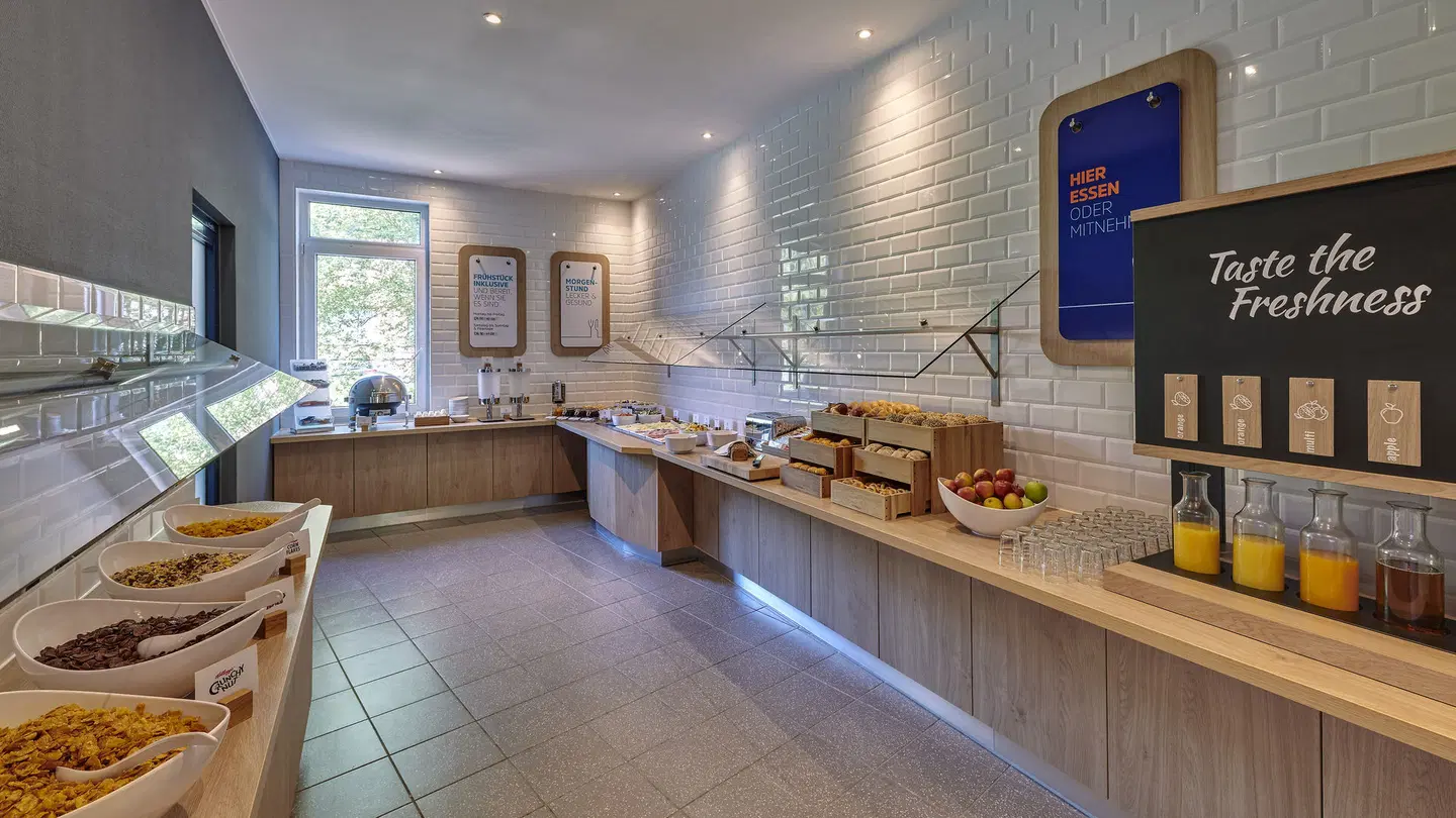 Holiday Inn Express Dortmund Badezimmer