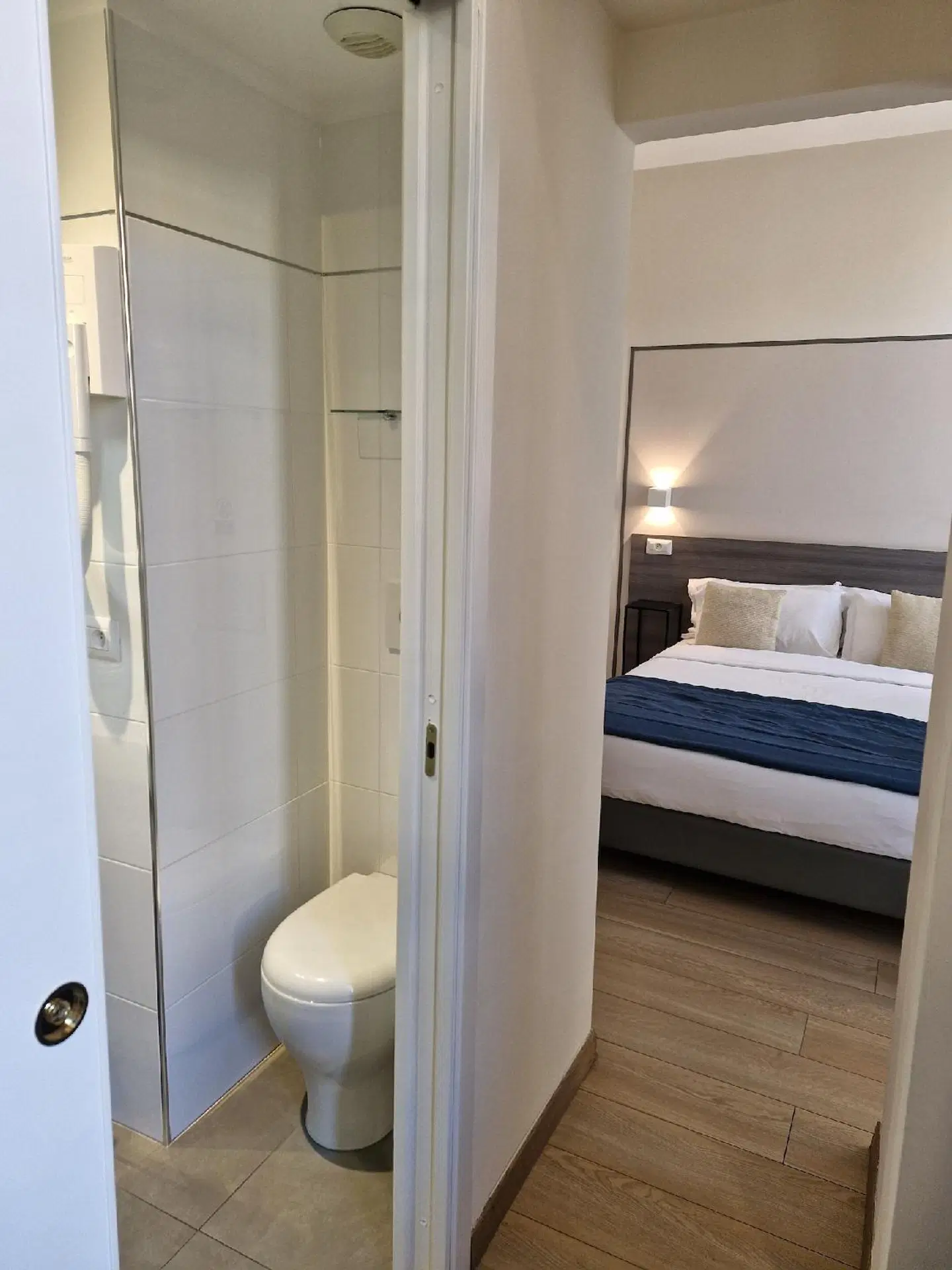 Boutique Hôtel Neptune Nice Badezimmer