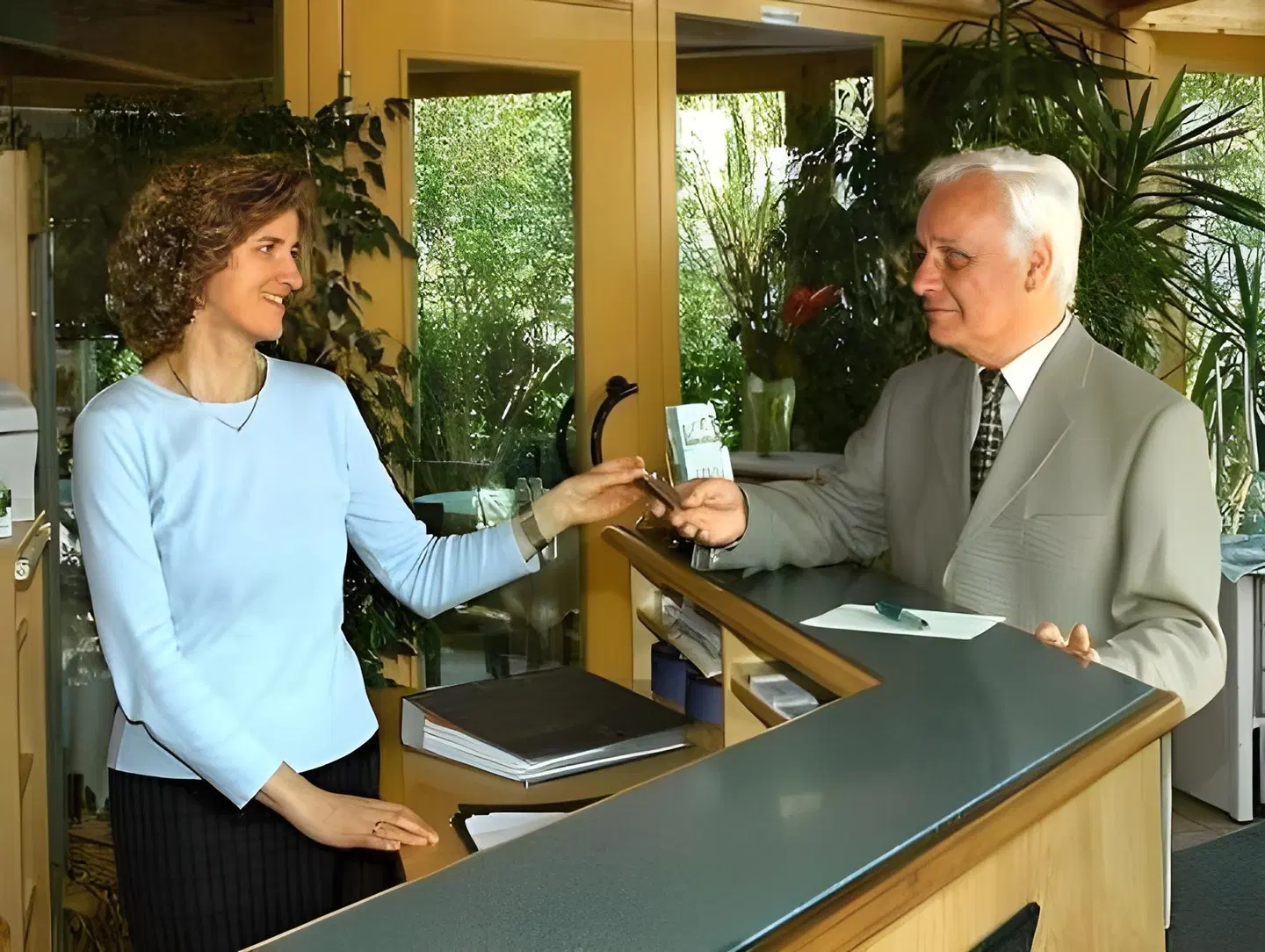 Hotel 2 Länder PEOPLE