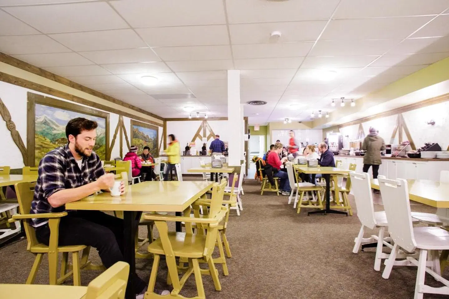 Mountaineer Lodge Bar