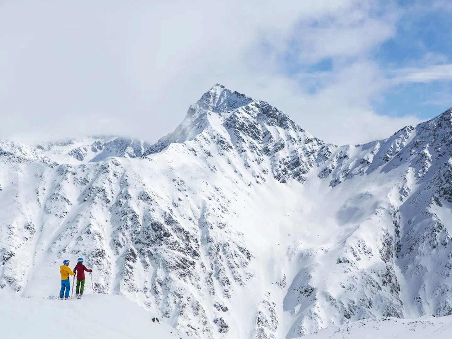 Central SPORTS_AND_LEISURE