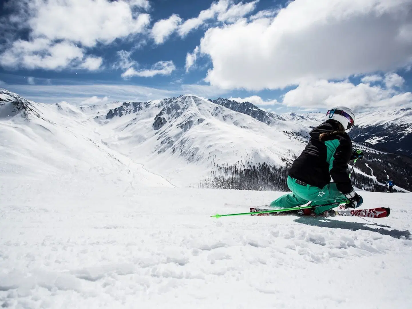 Central SPORTS_AND_LEISURE