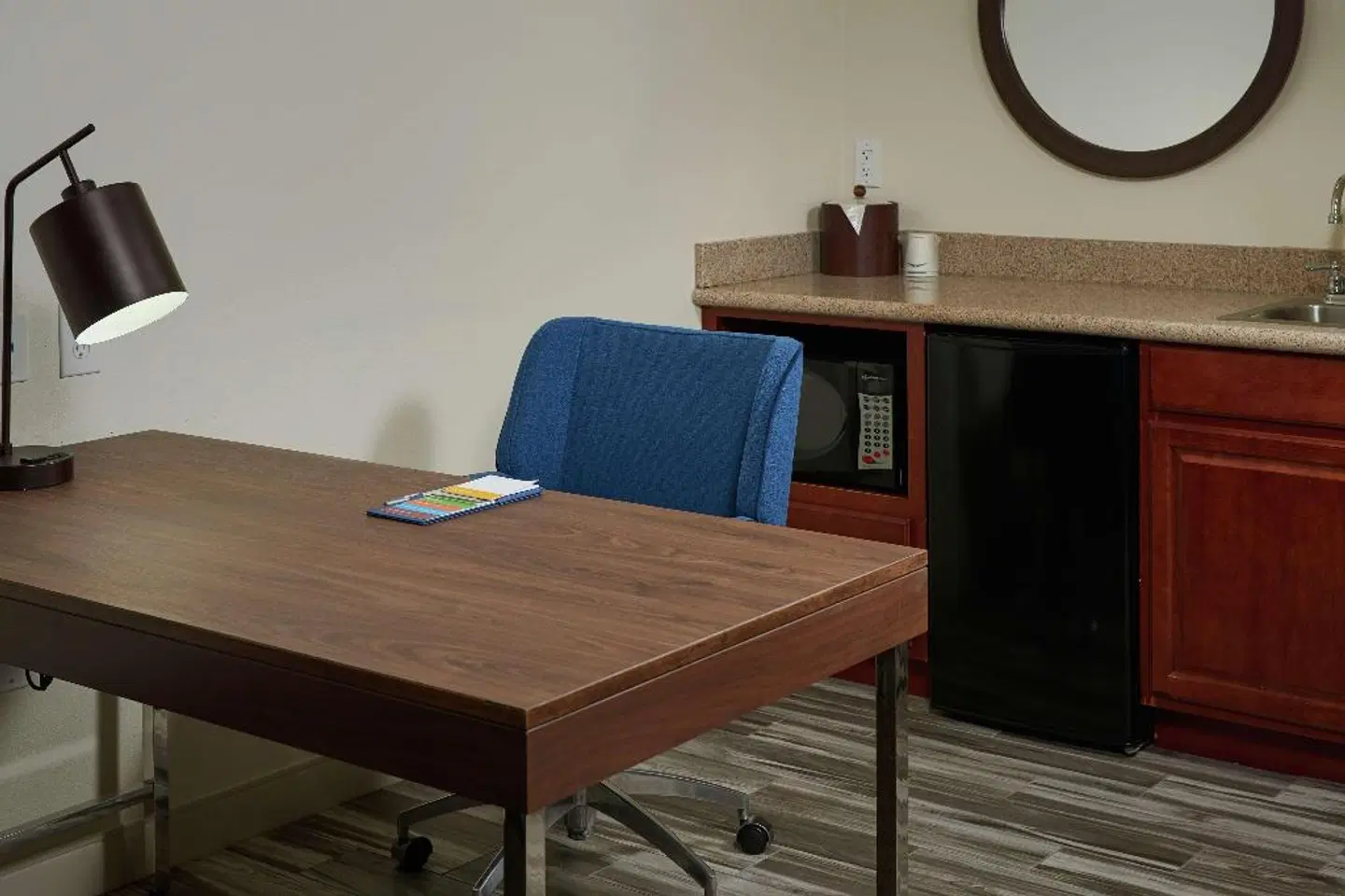 Hampton Inn & Suites Phoenix-Surprise ROOM_EXAMPLE