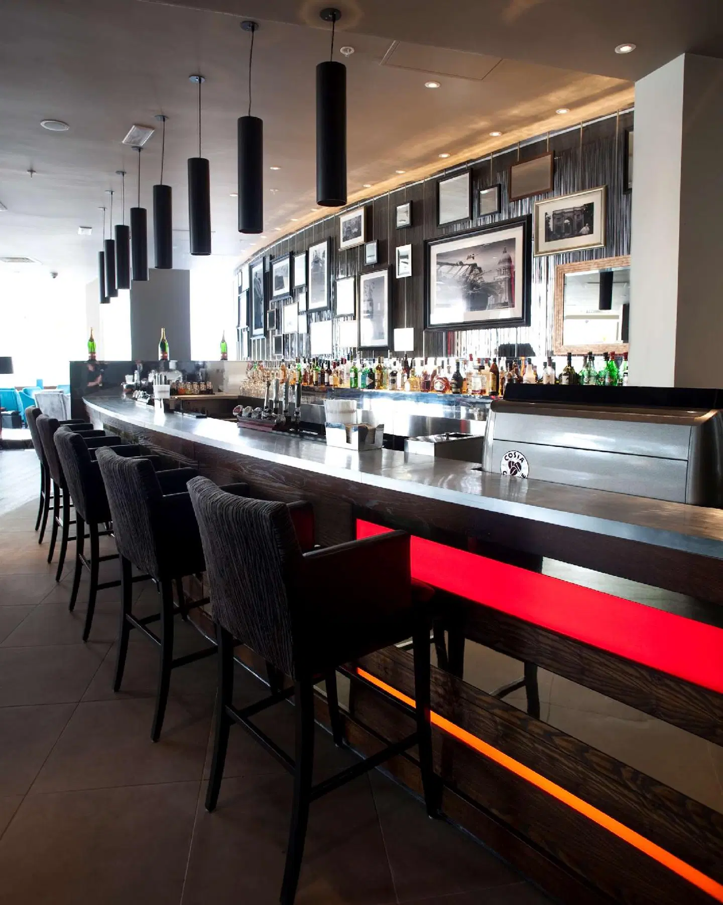 Hilton London Olympia Bar