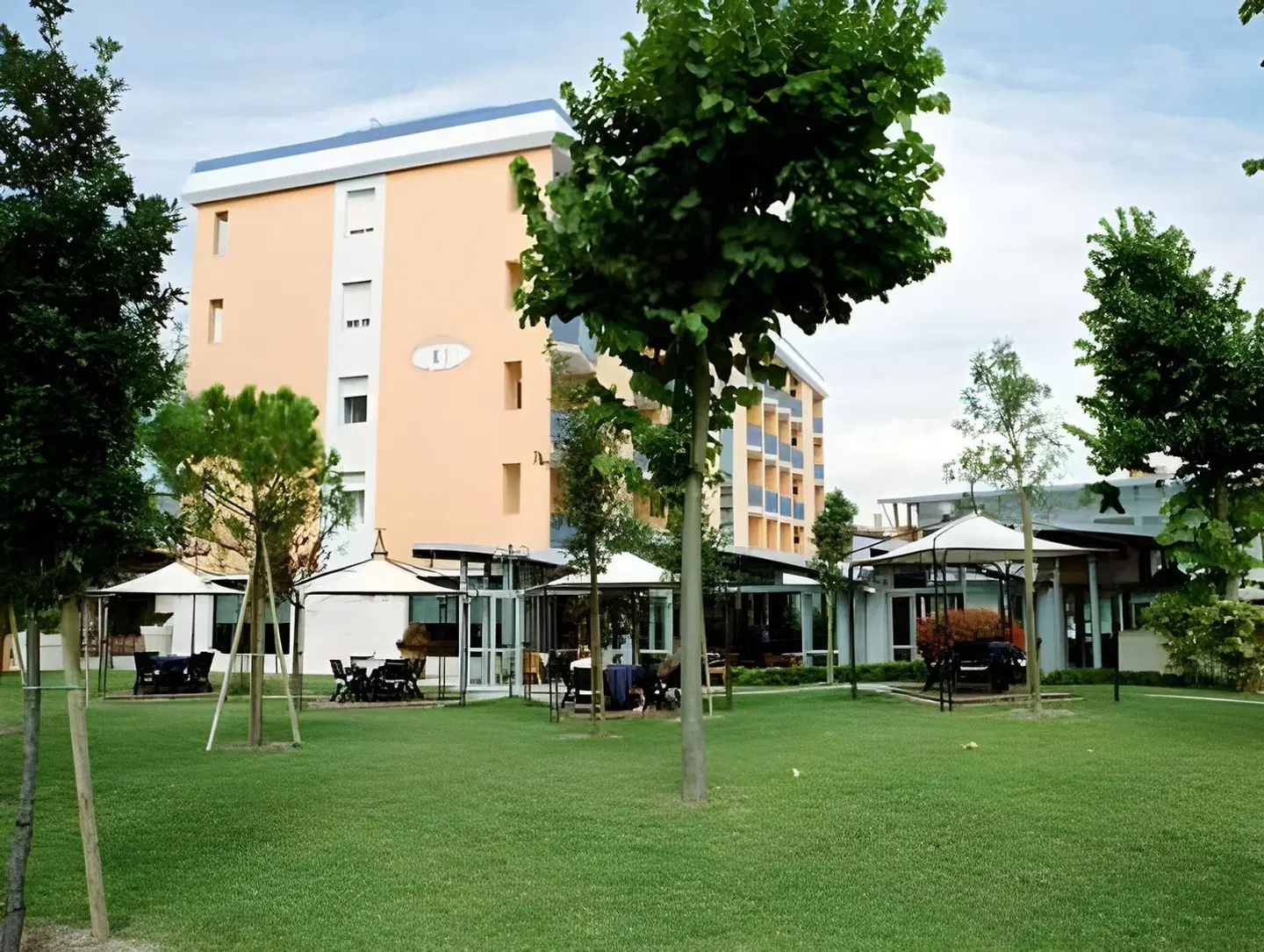 Grand Hotel Esplanada EXTERIOR