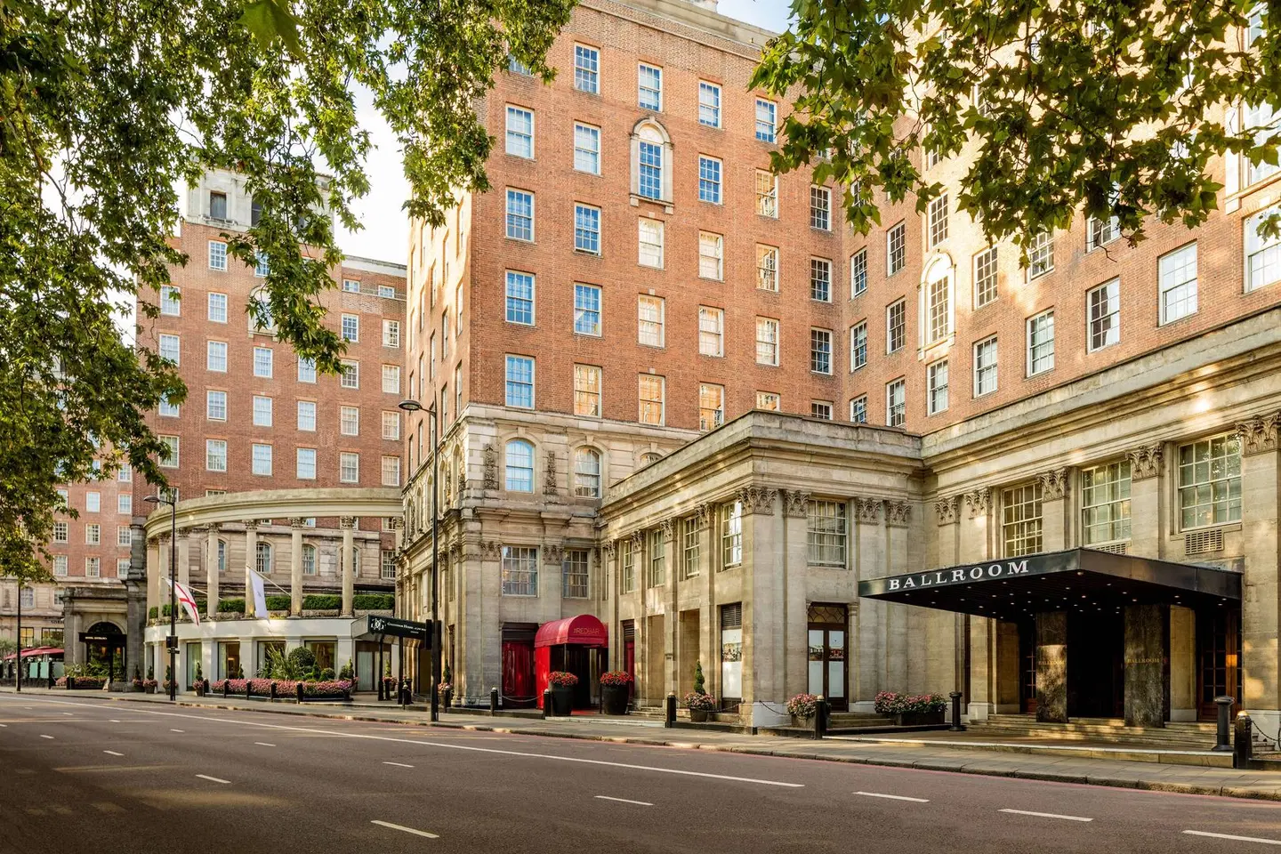 JW Marriott Grosvenor House London EXTERIOR