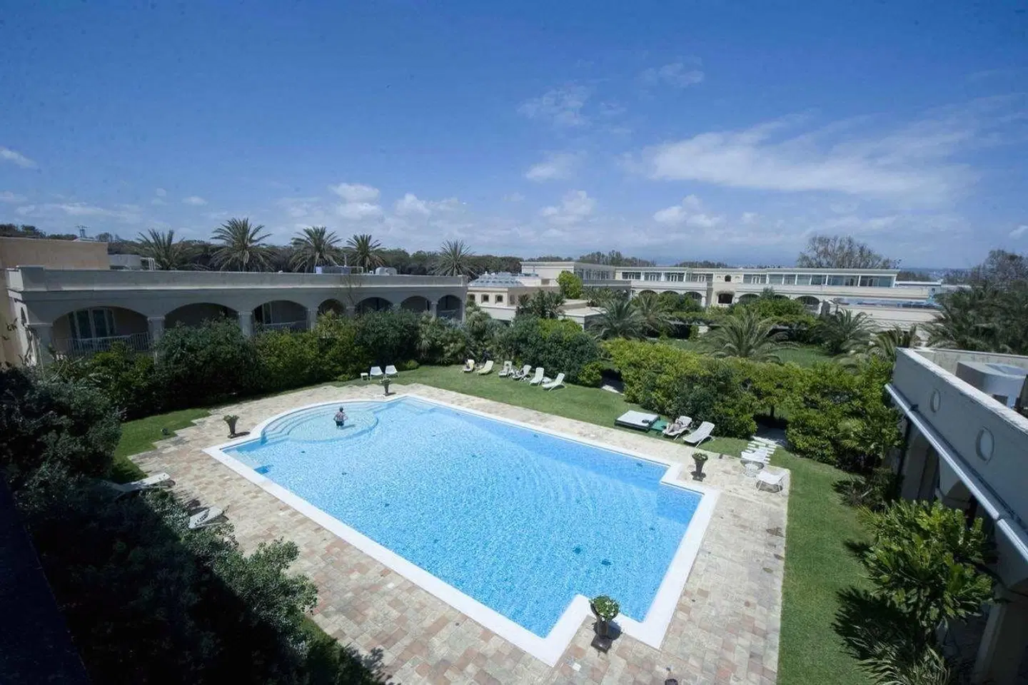 Romano Palace Luxury Hotel OUTDOOR_POOL