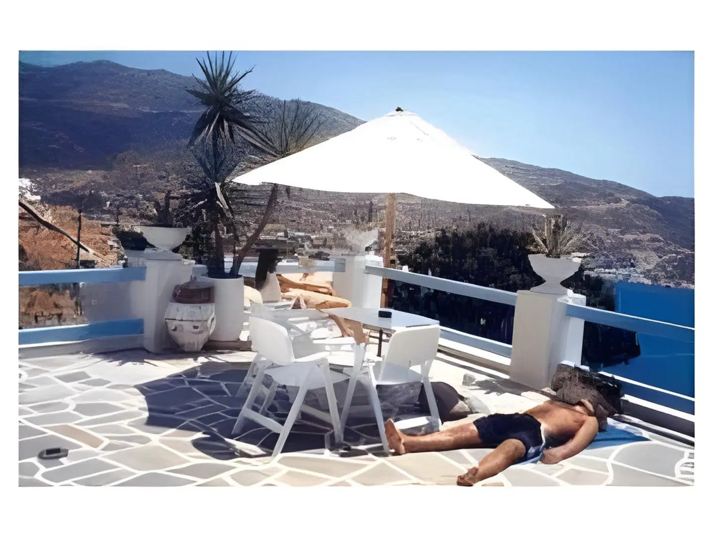 Pelagos Studios OUTDOOR_POOL