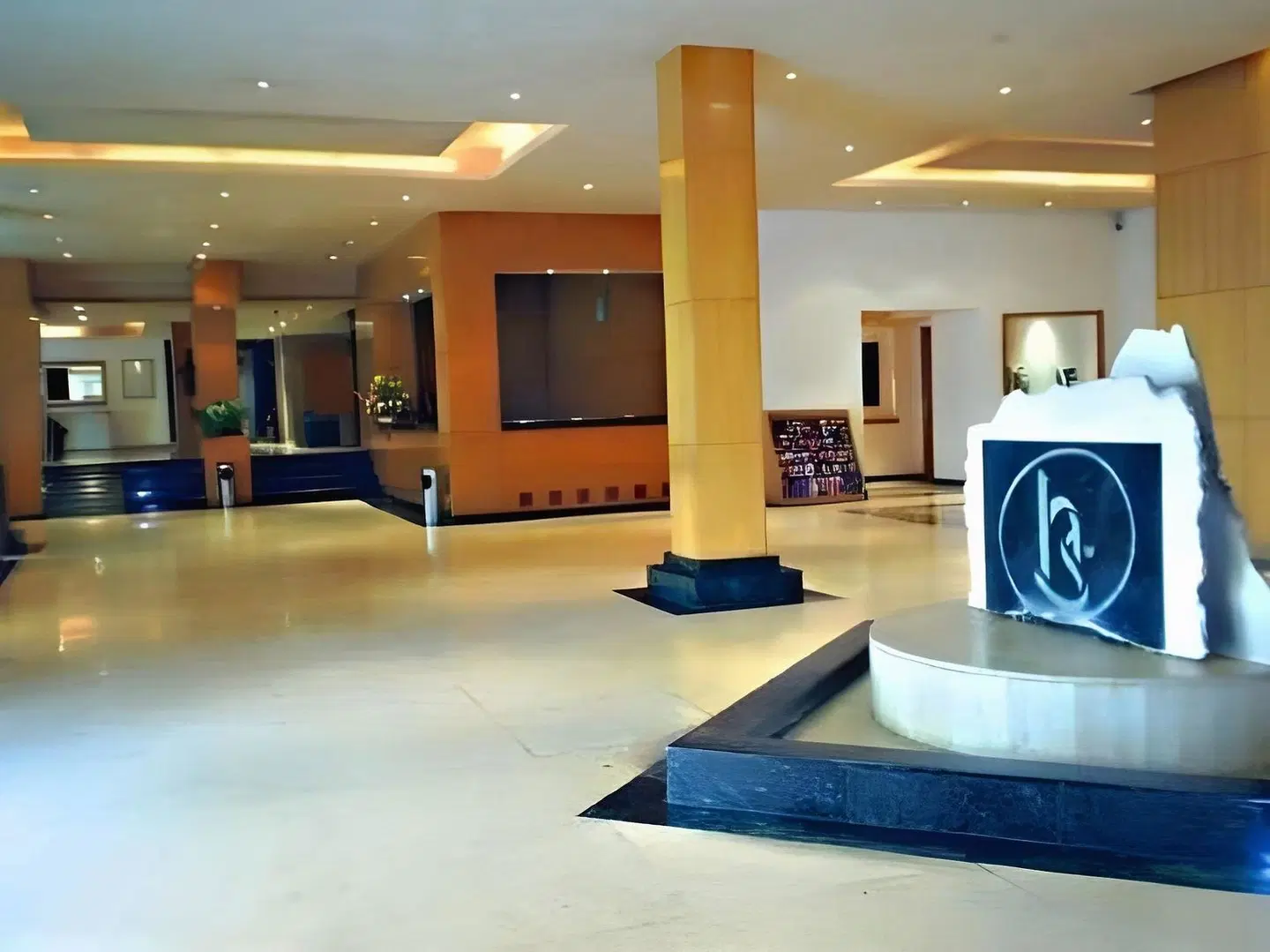 Sevilla LOUNGE_LOBBY