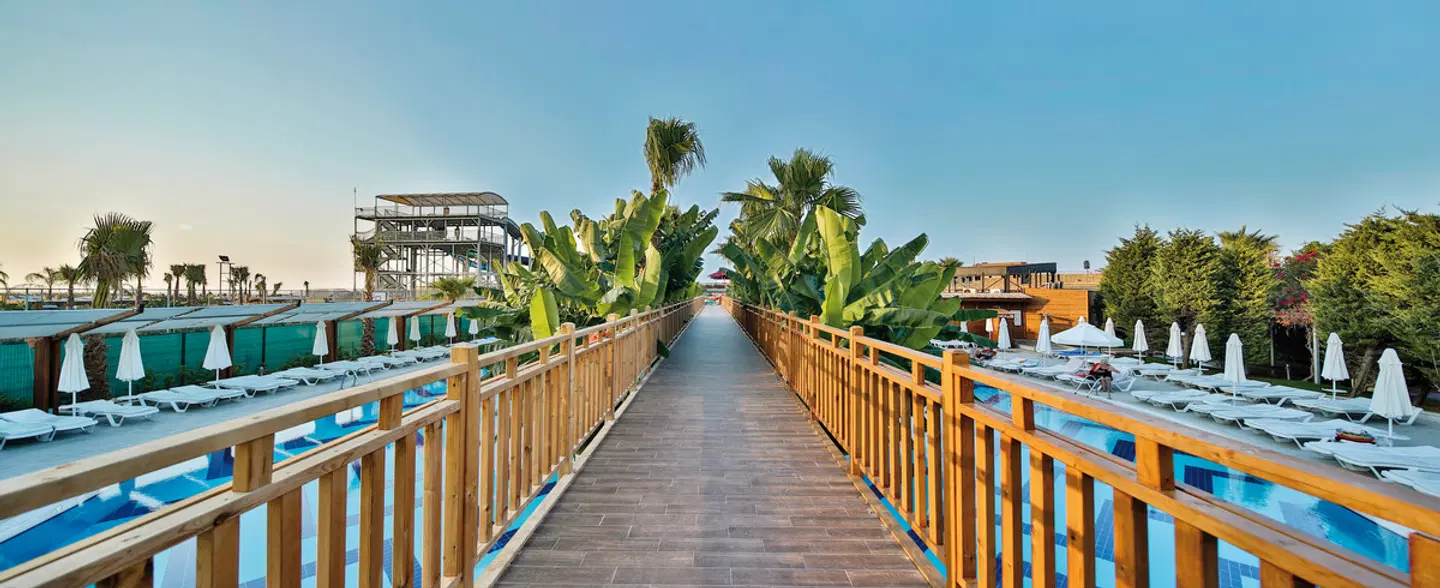 Saturn Palace SPORTS_AND_LEISURE