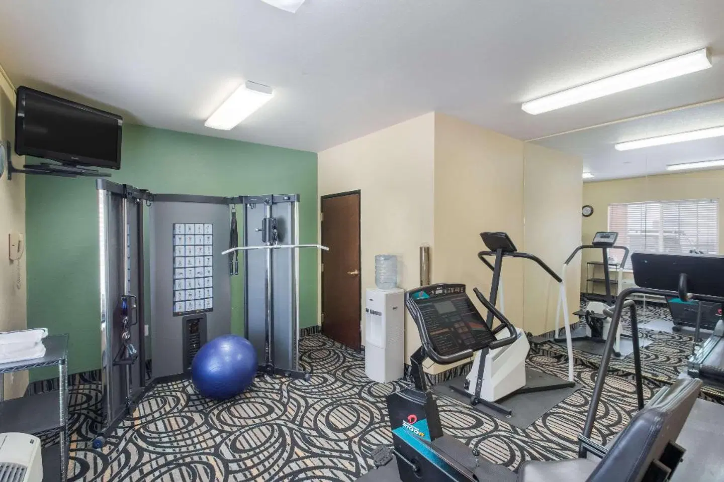 Quality Inn & Suites Airport West Salt Lake City SPORTS_AND_LEISURE
