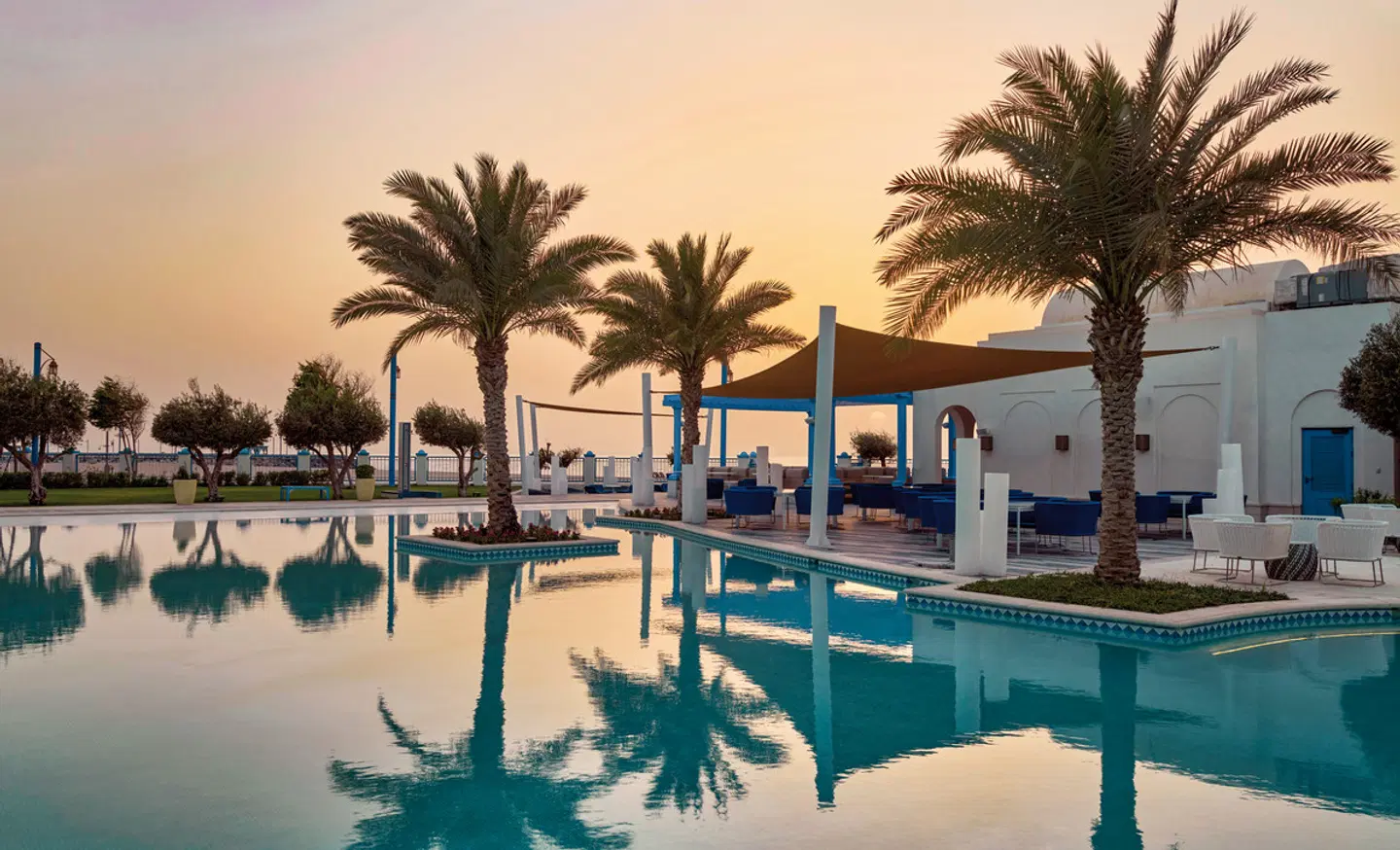 Hilton Salwa Beach Resort & Villas OUTDOOR_POOL