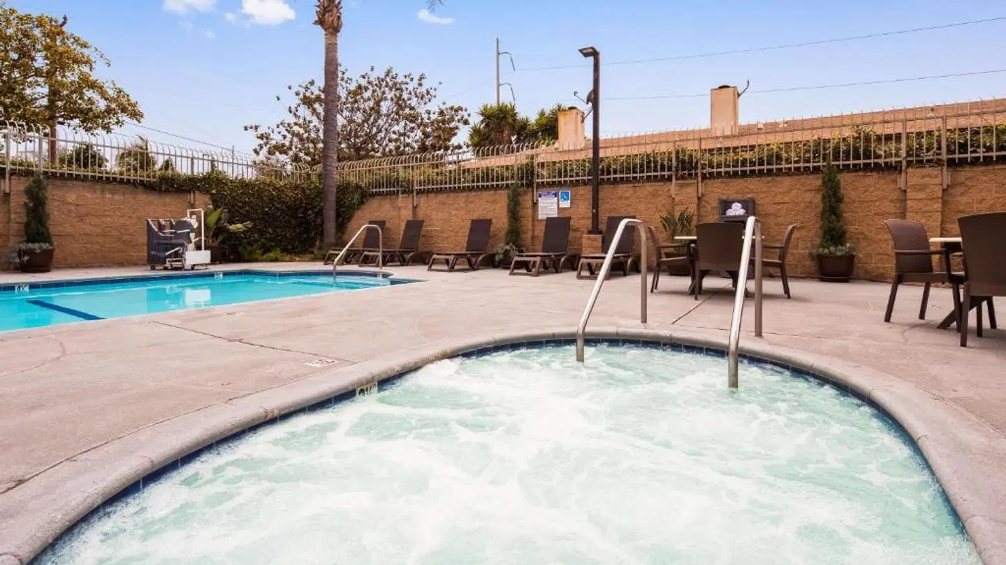 Best Western Airpark Hotel - LAX OUTDOOR_POOL