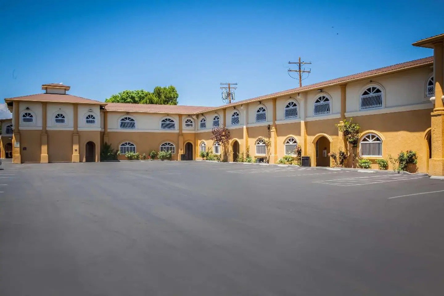 Best Western Bishop Lodge EXTERIOR