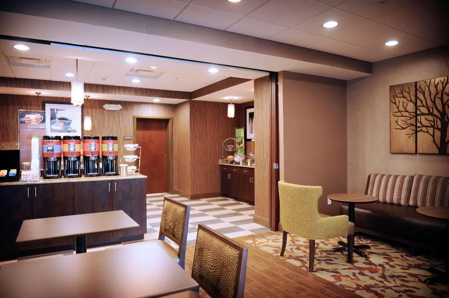 Hampton Inn Crystal River, FL Bar